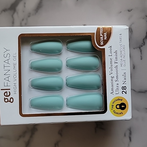 🌵 4/$20 KISS Gel Fantasy Mint Matte Long Nails - Picture 2 of 4